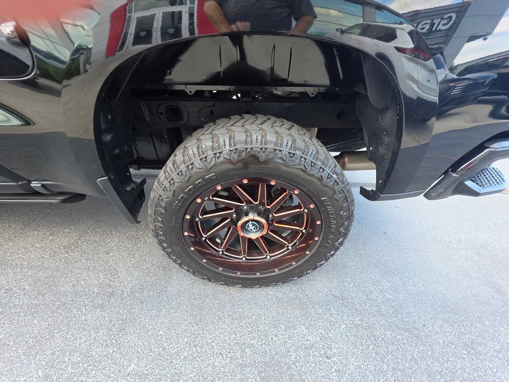Used 2021 Chevrolet Silverado 1500 Custom Trail Boss AWD/4WD image 11