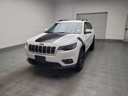 Used 2019 Jeep Cherokee Latitude Plus AWD/4WD image 15