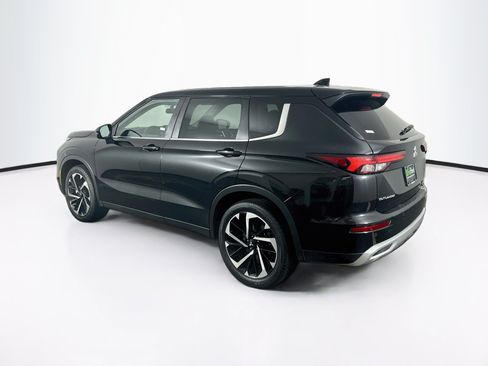 Used 2024 Mitsubishi Outlander SE FWD image 5