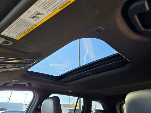 New 2025 Jeep Grand Cherokee Altitude AWD/4WD image 25