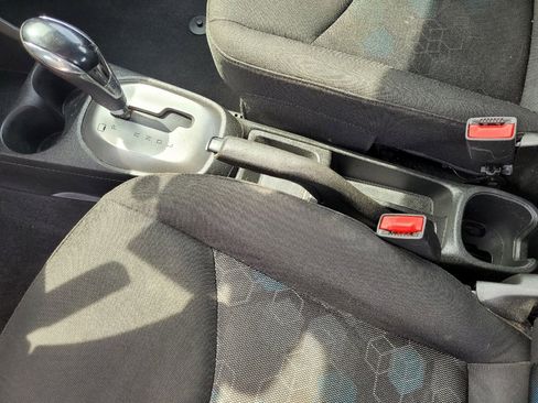 Used 2016 Chevrolet Spark LT image 26