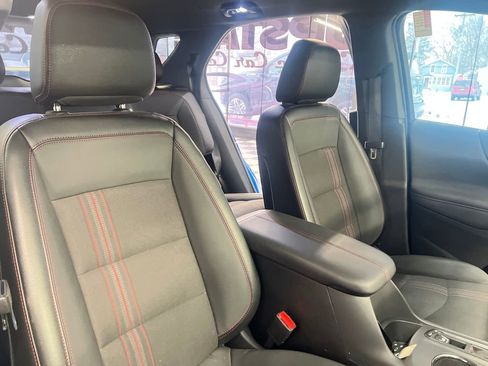 Used 2024 Chevrolet Equinox RS image 35