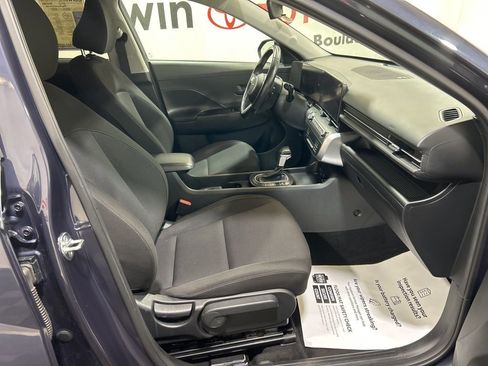 Used 2024 Hyundai Kona SEL image 13