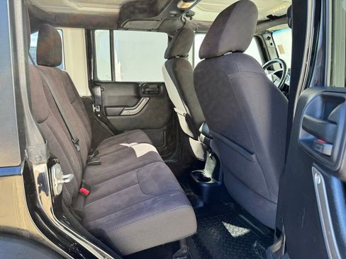 Used 2015 Jeep Wrangler Unlimited Sport w/ Quick Order Package 24S image 15