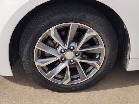 Used 2020 Toyota Corolla LE image 14