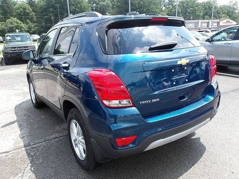 Used 2020 Chevrolet Trax LT w/ Driver Confidence Package AWD/4WD image 5