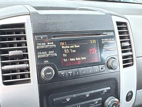 Used 2013 Nissan Xterra S w/ Value Package image 12