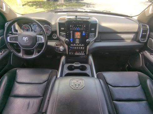 Used 2021 RAM 1500 Laramie AWD/4WD image 17