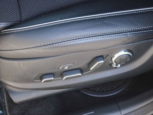 Used 2023 Genesis GV70 2.5T w/ Sport Prestige Package image 22