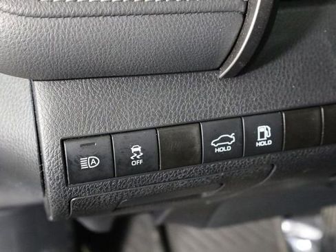 Used 2021 Toyota Camry XSE FWD image 19