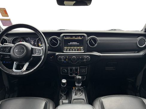 Used 2023 Jeep Wrangler Unlimited Sahara w/ Cold Weather Group AWD/4WD image 13