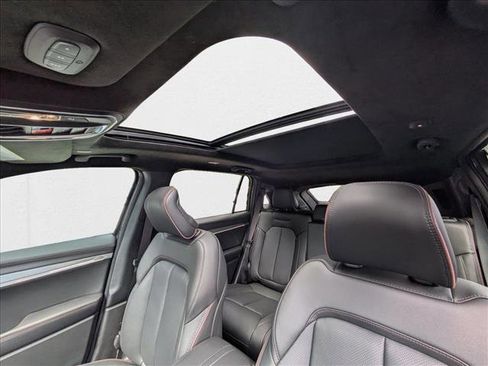 New 2025 Jeep Wagoneer S Launch Edition image 17