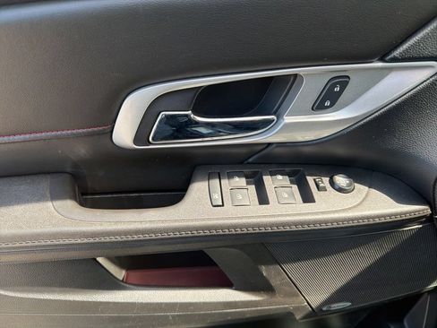 Used 2017 GMC Terrain SLE w/ Chrome Edition AWD/4WD image 11