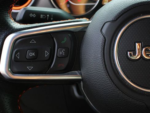 Used 2022 Jeep Gladiator Mojave image 25