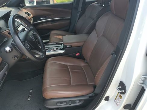Used 2018 Acura RLX w/ Technology Package FWD image 11