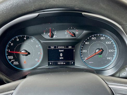 Used 2022 Chevrolet Malibu LT FWD image 13