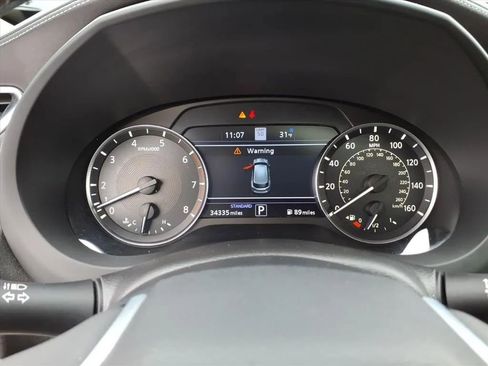 Used 2022 INFINITI QX50 Essential image 32