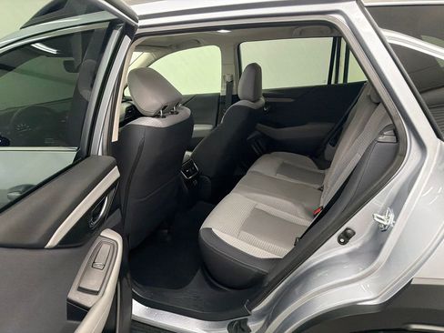 Used 2025 Subaru Outback Premium w/ Popular Package #1A AWD/4WD image 22
