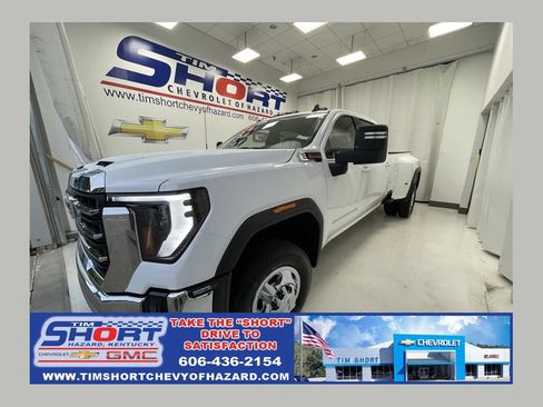 New 2026 GMC Sierra 3500 SLE w/ SLE Value Package AWD/4WD image 1