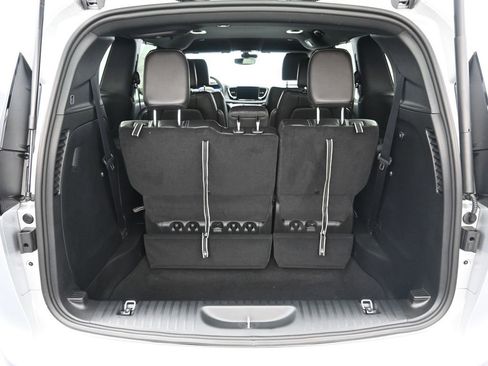 New 2026 Chrysler Pacifica Select FWD image 20