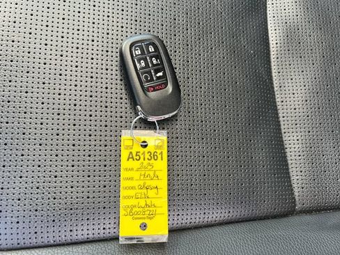 Used 2025 Honda Odyssey Elite image 33
