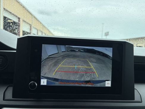 Used 2025 Toyota Tacoma SR RWD image 19