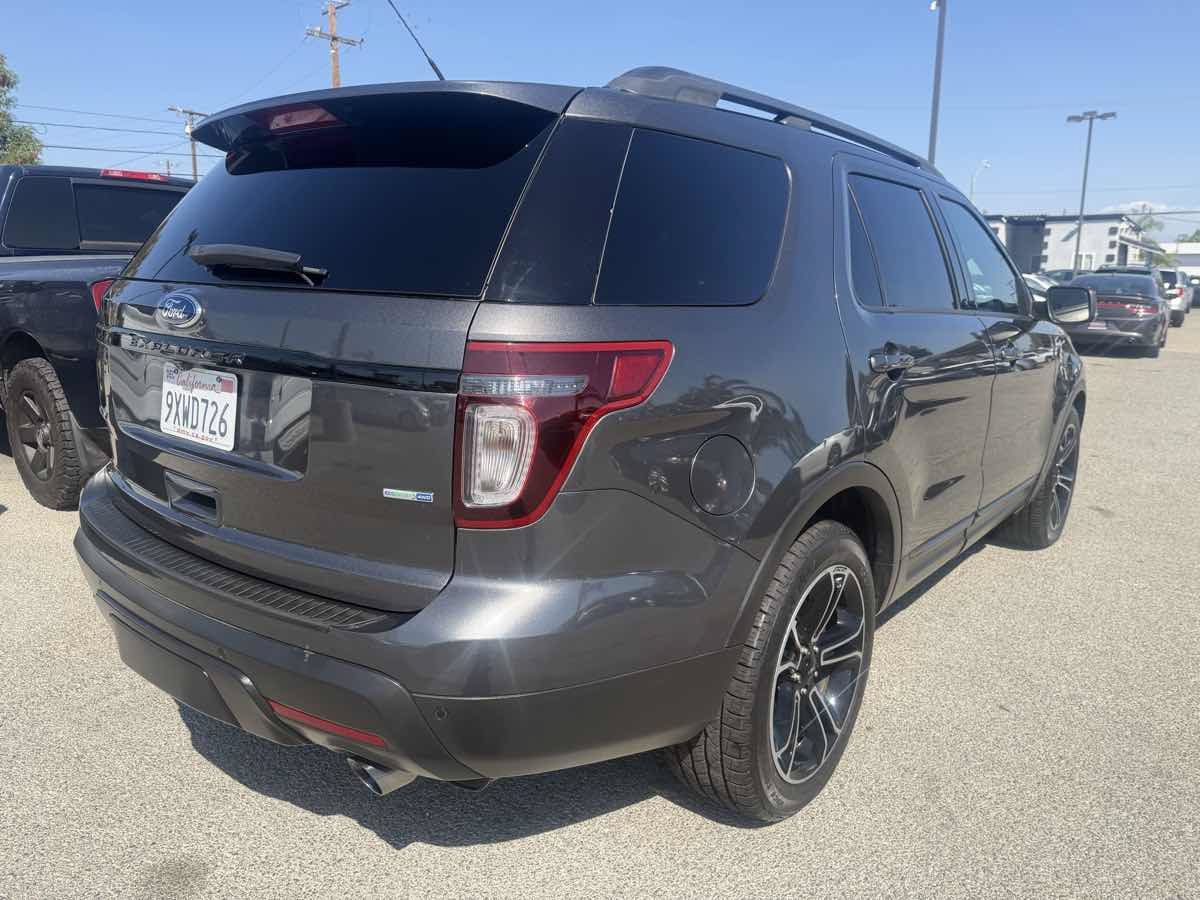 Used 2015 Ford Explorer Sport w/ Equipment Group 401A AWD/4WD image 9