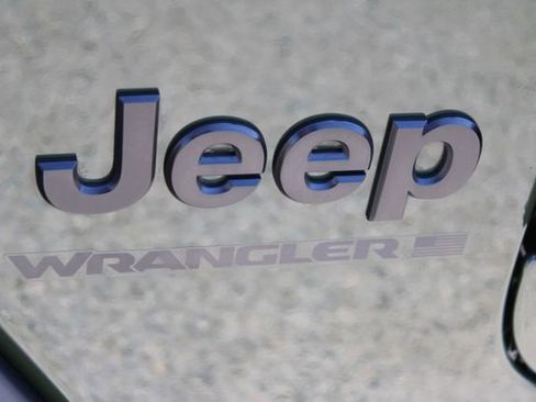 Used 2023 Jeep Wrangler Sport S image 8