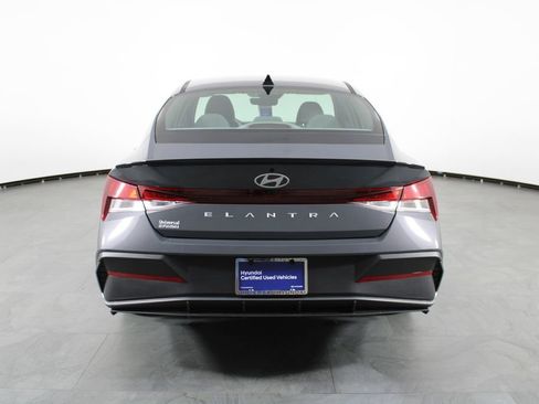 Used 2026 Hyundai Elantra Sport image 11
