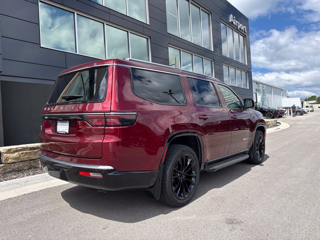 Used 2024 Jeep Wagoneer 4WD w/ Convenience Group I image 3