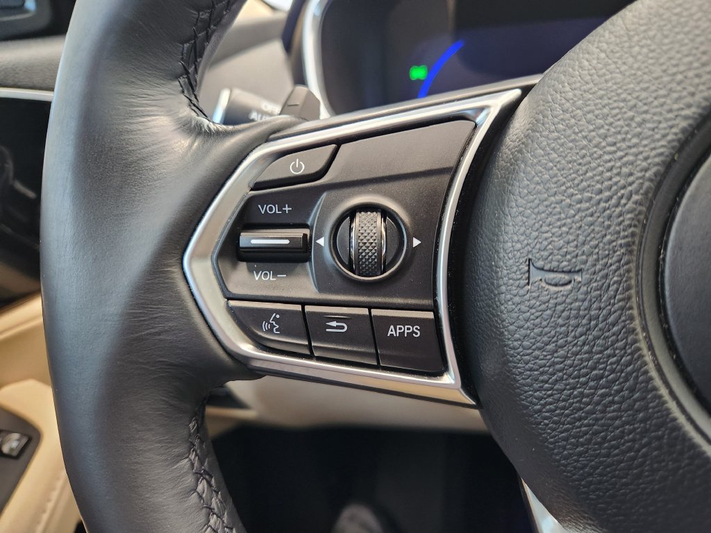 Used 2023 Acura MDX w/ Technology Package FWD image 29