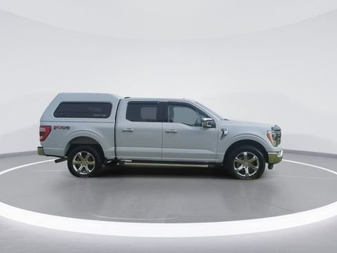 Used 2022 Ford F150 Lariat image 9