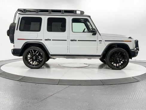 Used 2022 Mercedes-Benz G 550 image 32