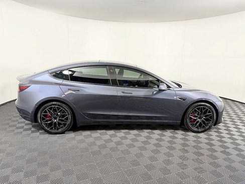 Used 2022 Tesla Model 3 Performance image 7