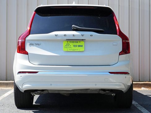 Used 2024 Volvo XC90 T8 Ultimate w/ Protection Package Premier AWD/4WD image 11