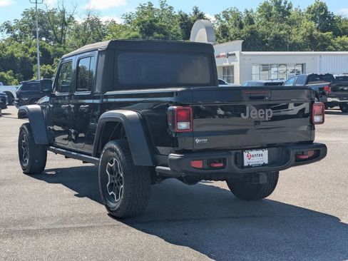 Used 2021 Jeep Gladiator Rubicon w/ Cold Weather Group AWD/4WD image 5