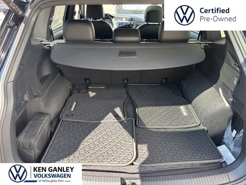 Certified 2024 Volkswagen Tiguan SEL R-Line AWD/4WD image 28