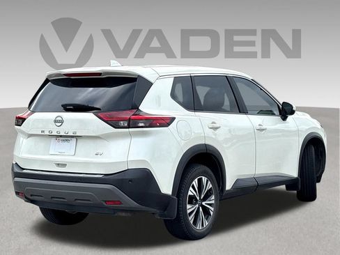 Used 2023 Nissan Rogue SV FWD image 14