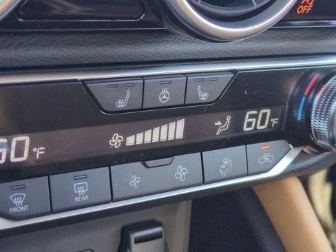 New 2025 Nissan Sentra SV w/ SV Premium Package FWD image 22