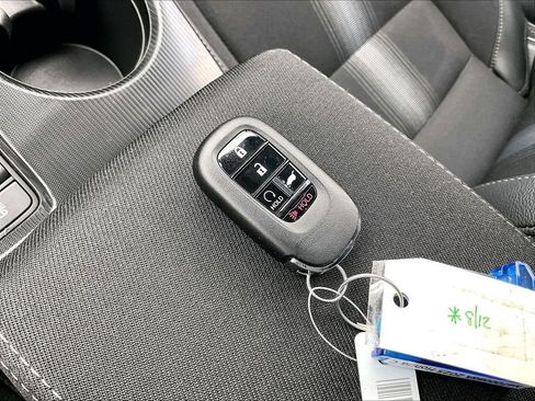 Used 2025 Honda Civic Sport image 27