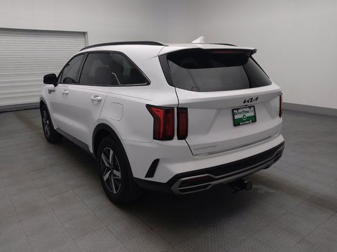 Used 2023 Kia Sorento EX w/ Panoramic Sunroof Package FWD image 5