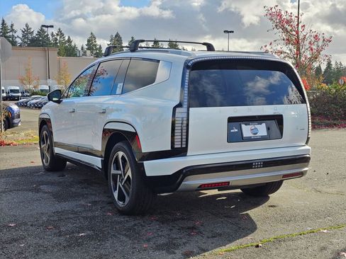 New 2026 Hyundai Ioniq 9 Limited image 5