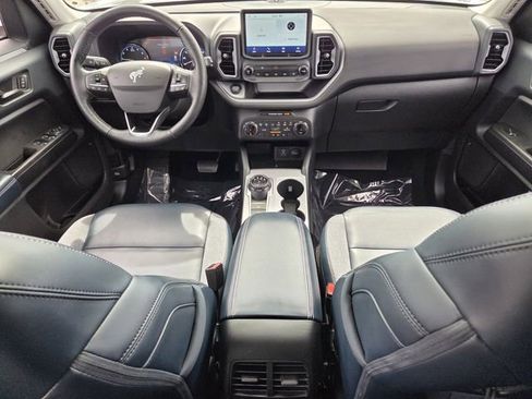 Certified 2022 Ford Bronco Sport Outer Banks w/ Tech Package AWD/4WD image 15