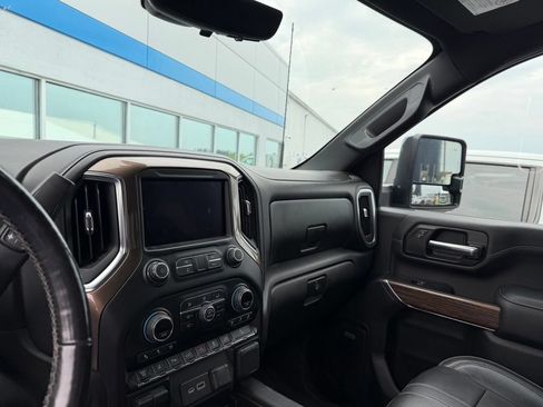 Used 2020 Chevrolet Silverado 3500 High Country w/ Z71 Off-Road Package AWD/4WD image 14