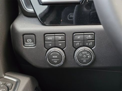 New 2026 Chevrolet Silverado 1500 LT Trail Boss w/ LT Trail Boss Premium Package image 31