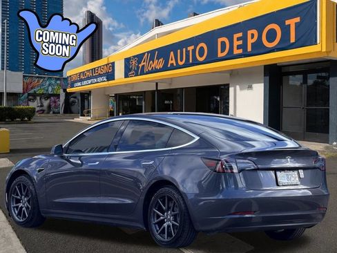 Used 2019 Tesla Model 3 Standard Range RWD image 3