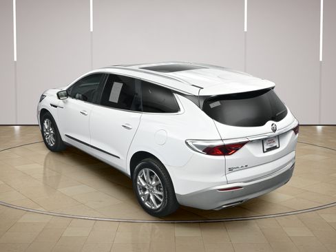 Used 2023 Buick Enclave Essence w/ Experience Buick Package AWD/4WD image 37