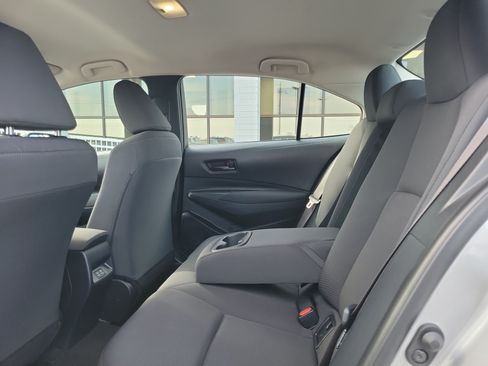 Used 2024 Toyota Corolla LE FWD image 11