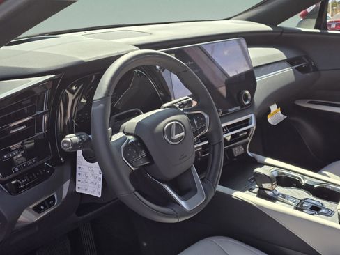 New 2026 Lexus RX 350 FWD image 11