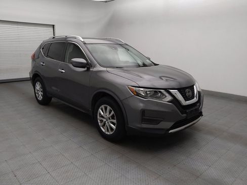 Used 2020 Nissan Rogue SV FWD image 11